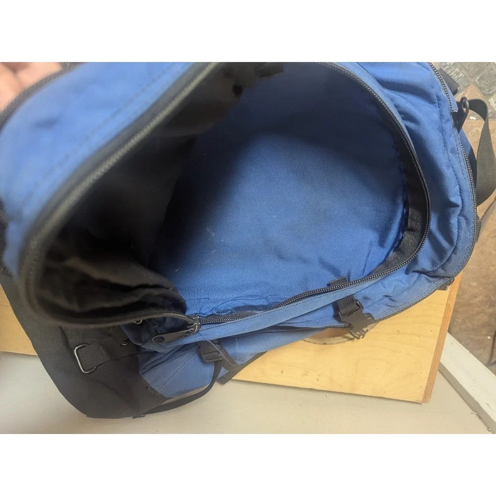 Eagle Creek Travel Backpack Blue Black Carry On Daypack Hiking‎ Waist Belt Value